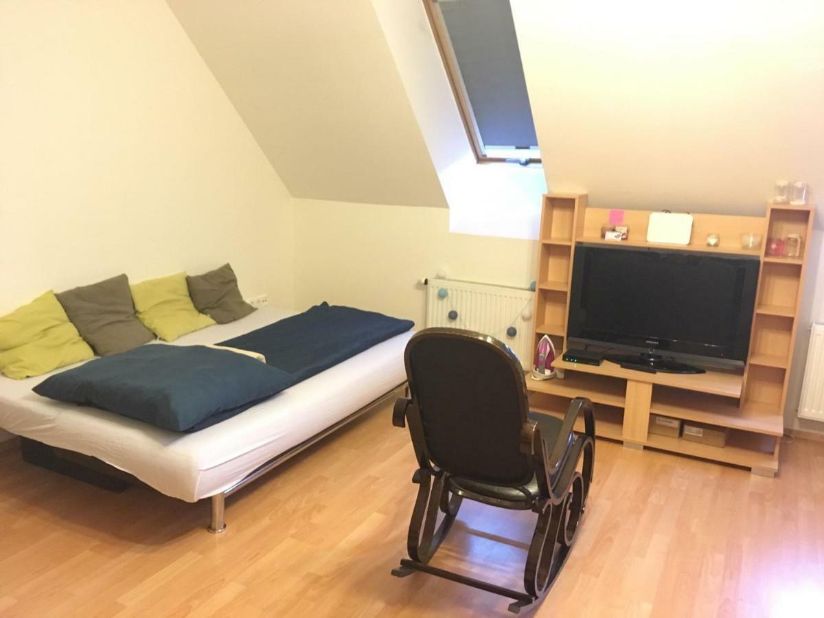Centrum - A. Apartman Pécs Zewnętrze zdjęcie